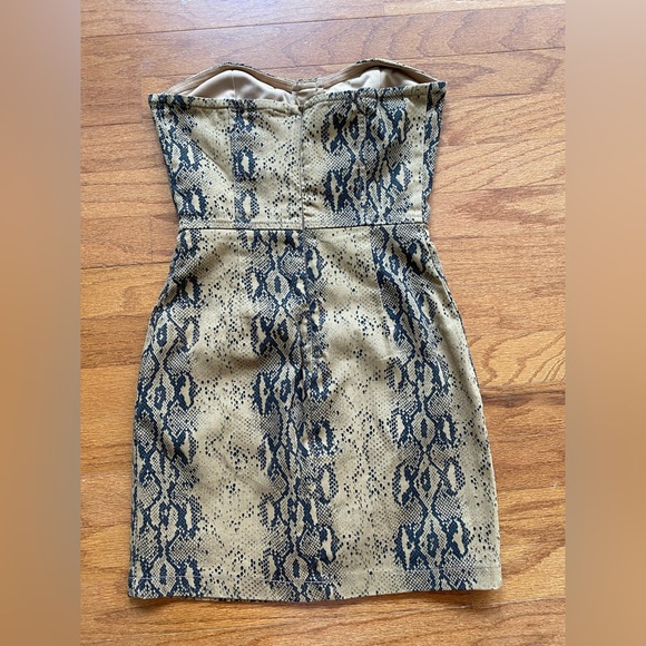 BLUSH BOUTIQUE Snakeskin Mini Dress - Picture 4 of 7